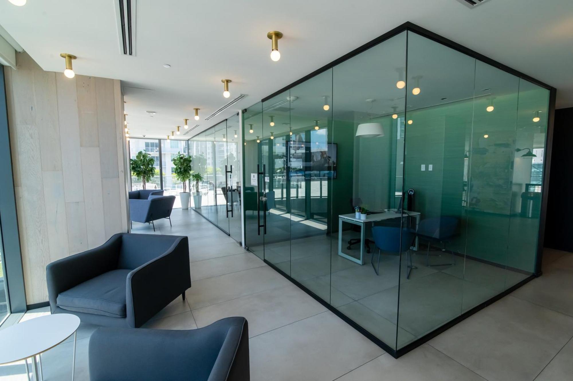 Luxurious King Bed Suite In Downtown Miami Exterior foto